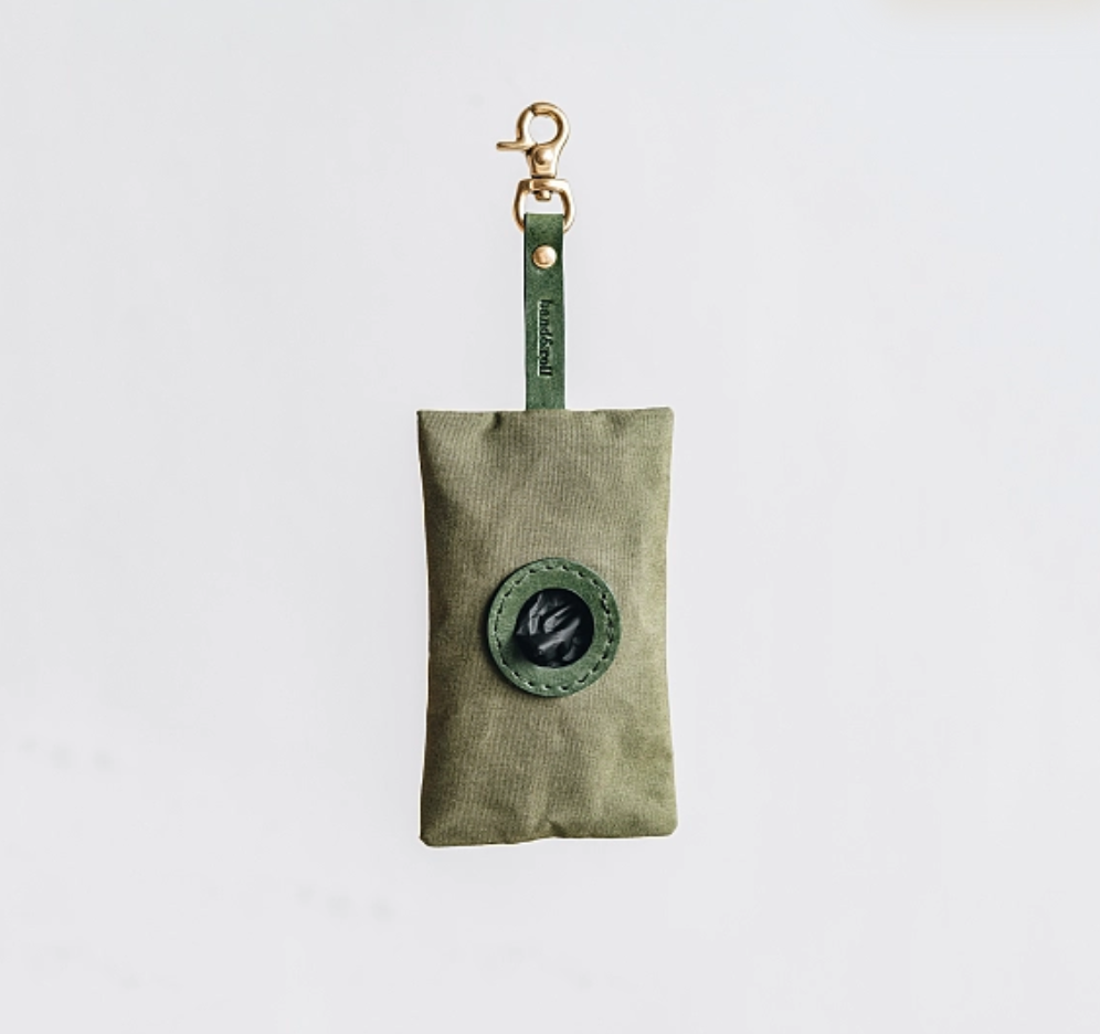 《NOI》《Portable Poo Bag / トイレバッグ入れ》