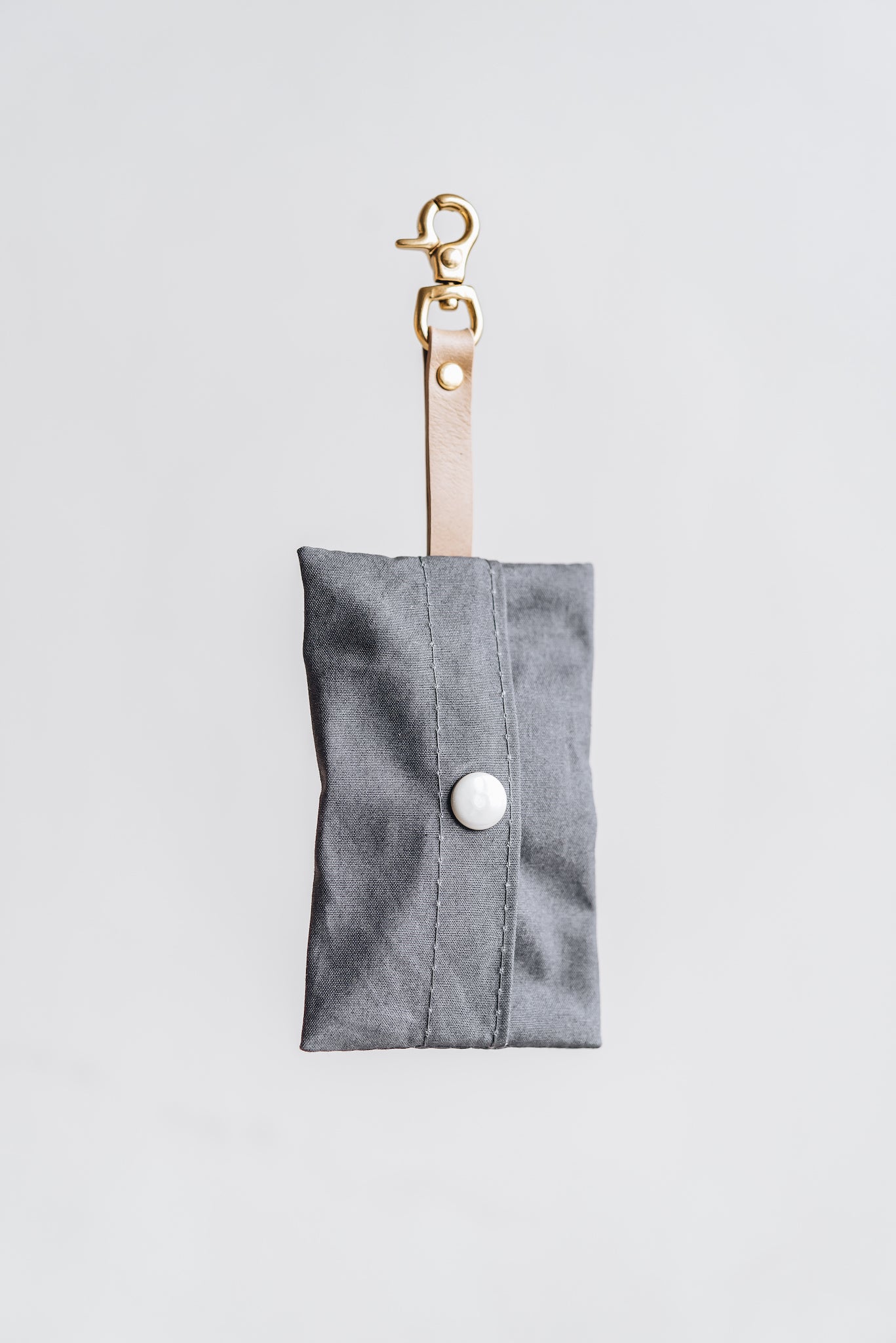《NOI》《Portable Poo Bag / トイレバッグ入れ》