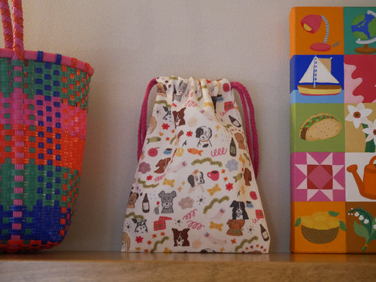 Treats , maybe pouch