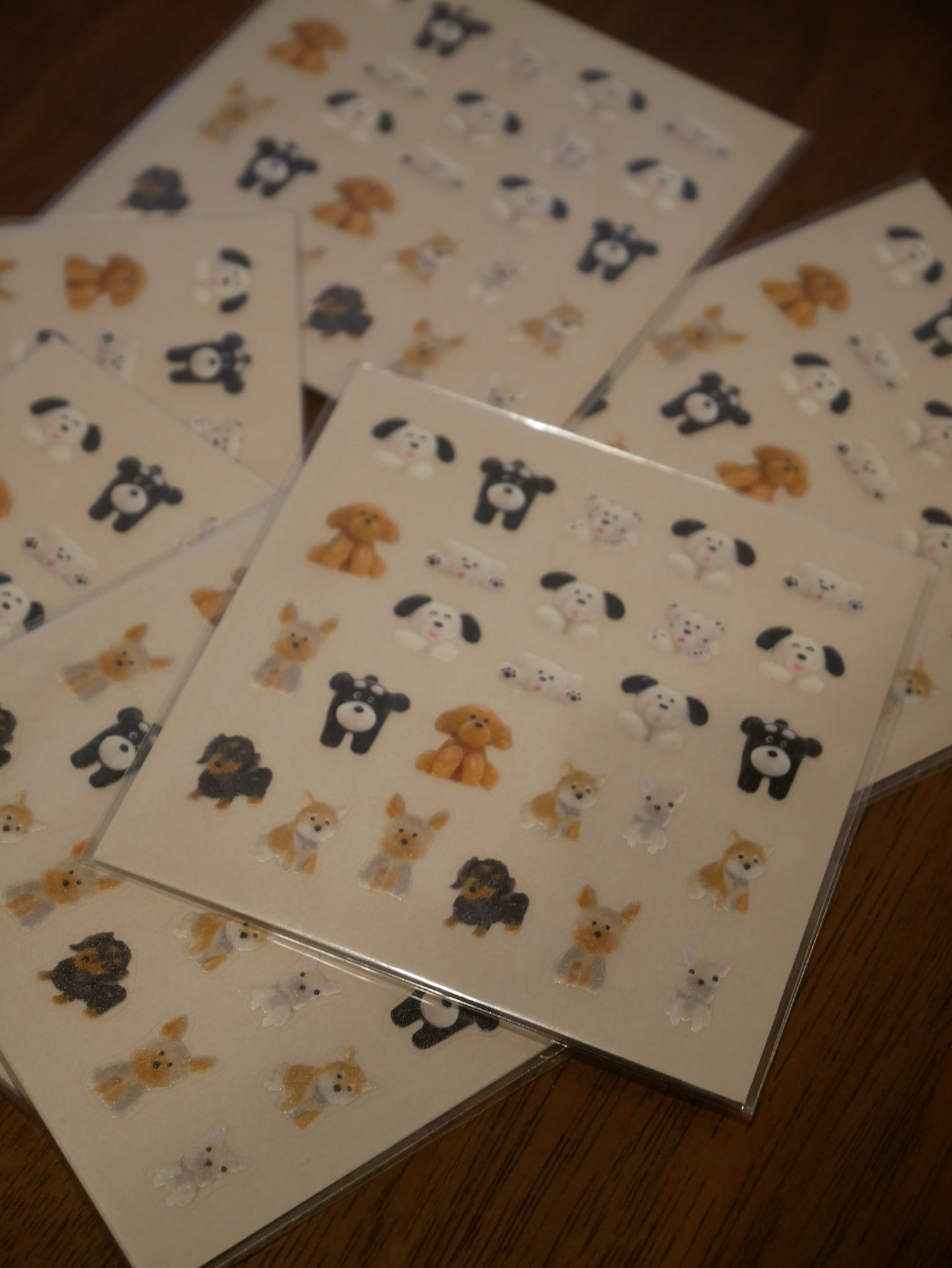 nail seal with dogs
